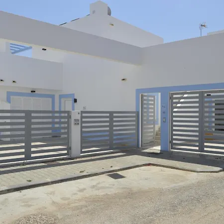 Casas Da Nespereira, V1 A 350 Mtrs. 维拉诺瓦德卡塞拉